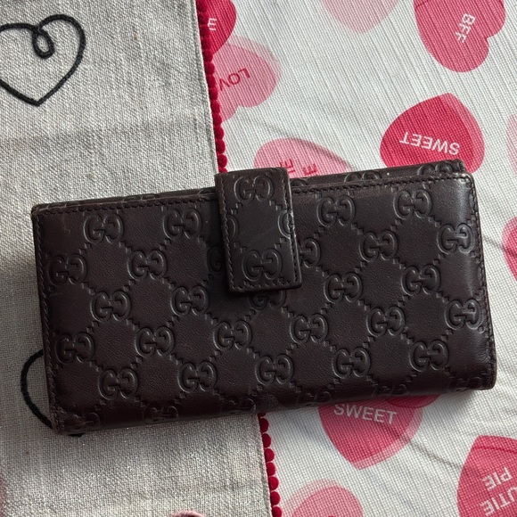 Gucci Dark Brown GG Embossed Wallet - Picture 4 of 8